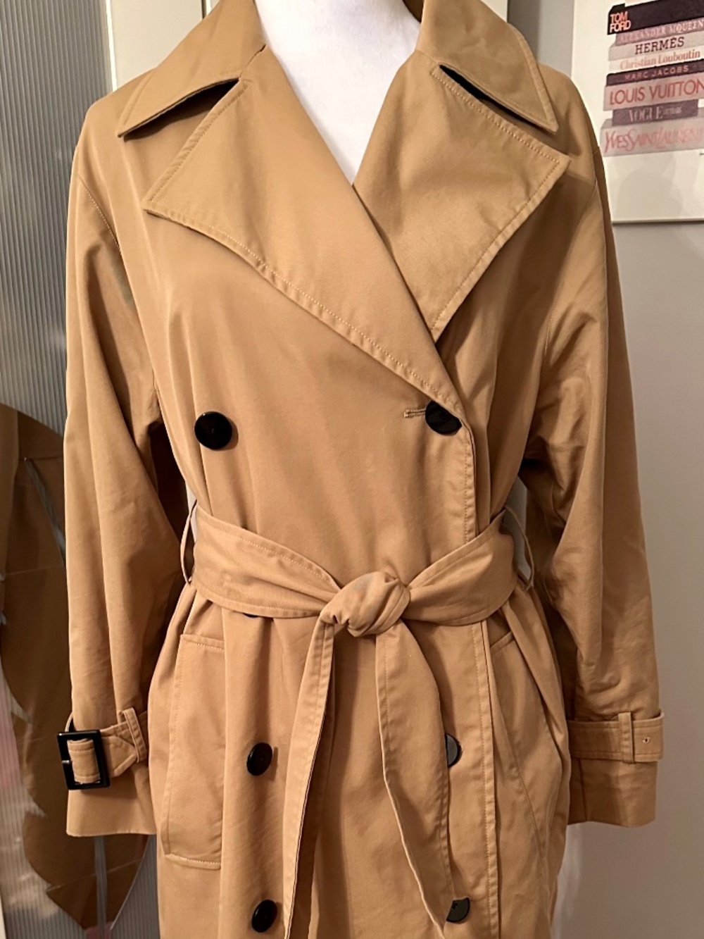 Massimo Dutti Tan cotton trench coat with belt in XS #trench #classic